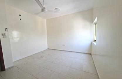 Apartment - 1 - 1 for rent in Fire Station Road - Muwaileh - Sharjah