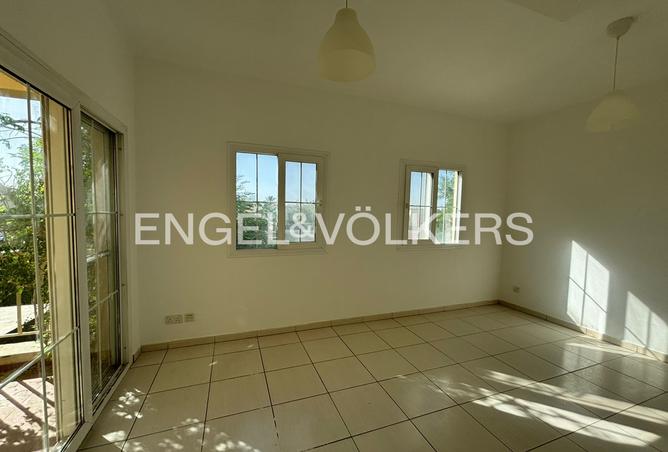 126122398 - Property Image 3