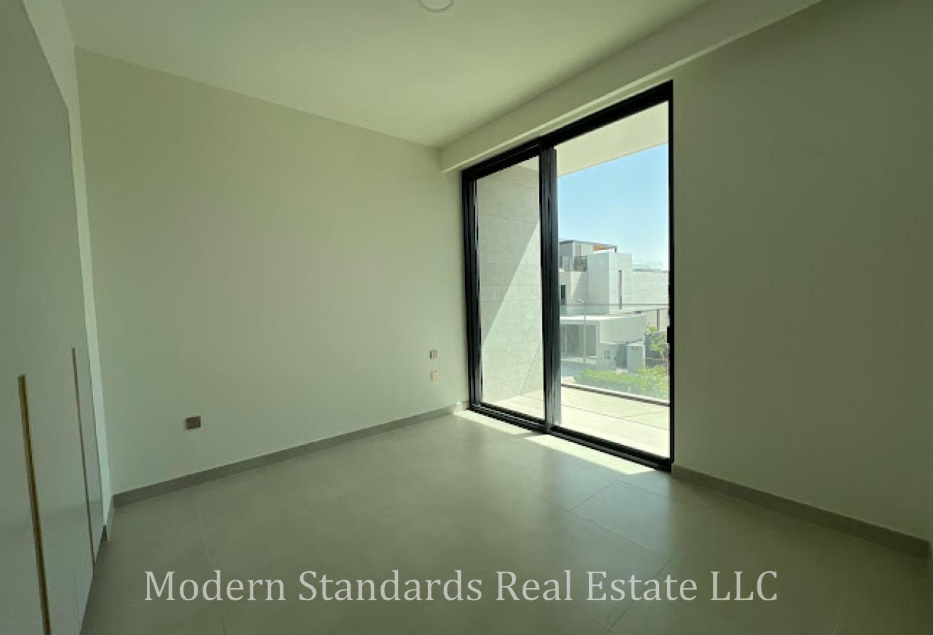 Spacious 4BR Villa | Arabian Ranches 3 Living photo 10