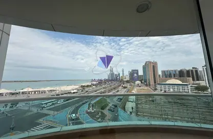 شقة - 3 غرف نوم - 4 حمامات للايجار في شارع الكورنيش - أبوظبي