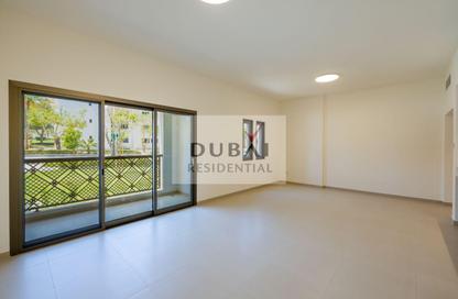 Apartment - 3 Bedrooms - 3 Bathrooms for rent in The Gardens Building 24 - The Gardens Buildings - The Gardens - Dubai