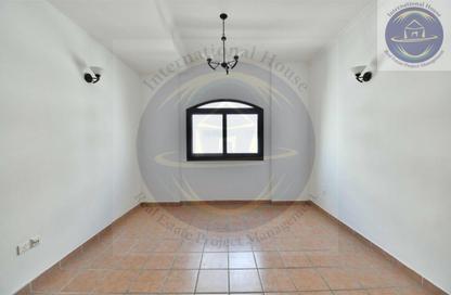 Apartment - 1 Bedroom - 1 Bathroom for rent in Heritage Building - Al Barsha 1 - Al Barsha - Dubai