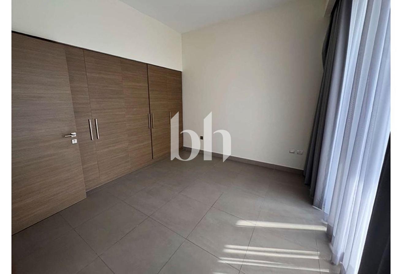 Corner Unit | Single Row | Large Plot photo 8
