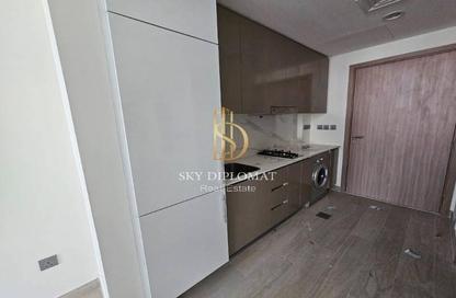 Apartment - Studio - 1 Bathroom for rent in Azizi Riviera 35 - Azizi Riviera - Meydan One - Meydan - Dubai