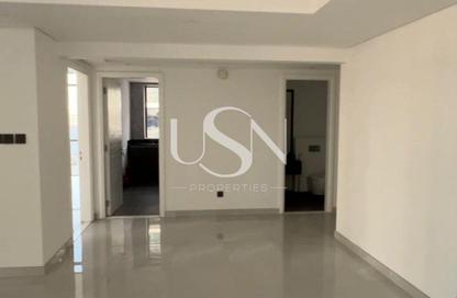 Apartment - 3 Bedrooms - 5 Bathrooms for sale in J5 Building - Al Sufouh 1 - Al Sufouh - Dubai