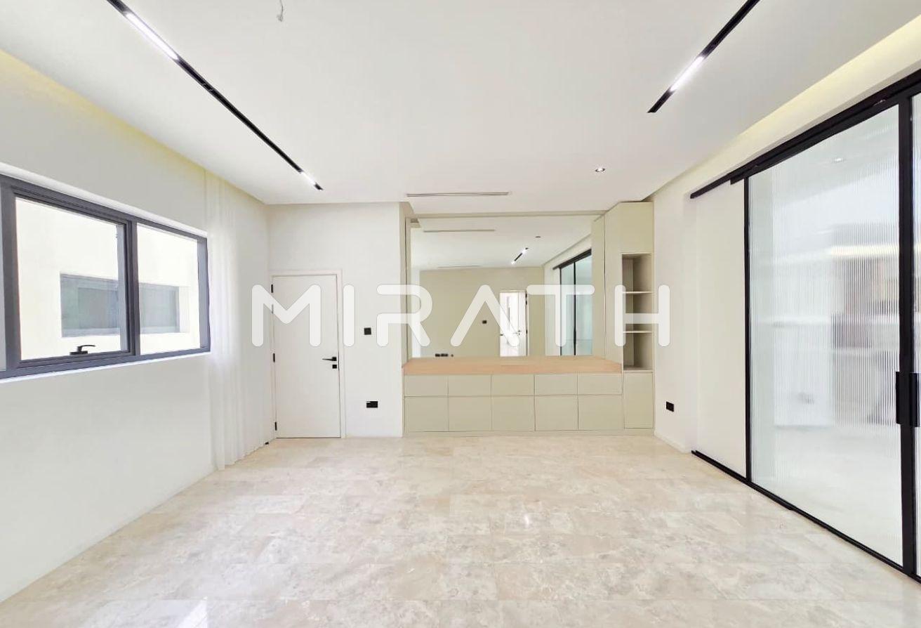 Modern Designer Villa|Maid’s Quarters|EV Parking photo 10