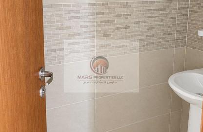 Apartment - 2 - 3 for sale in Smart Tower 1 - Al Amerah - Ajman Apartment - 2 - 3 for sale in Smart Tower 1 - Al Amerah - Ajman