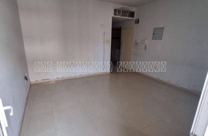 Apartment - Studio - 1 Bathroom for rent in Al Butina B - Al Butina - Sharjah