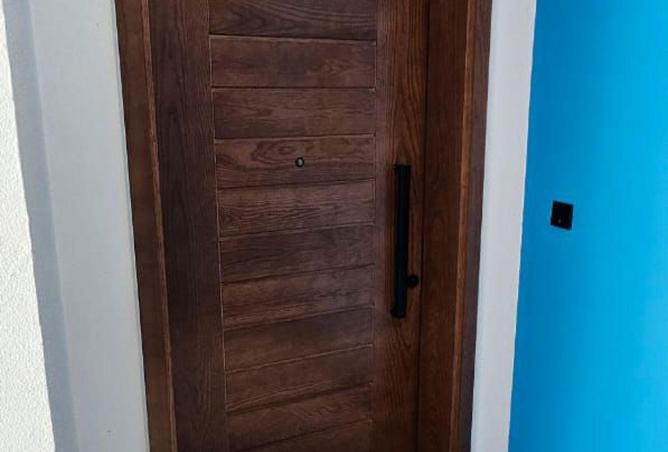 82800254 - Property Image 2