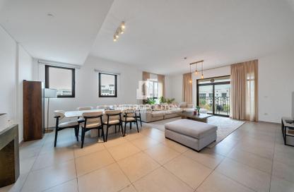 Apartment - 4 Bedrooms - 5 Bathrooms for sale in Lamtara 3 - Madinat Jumeirah Living - Umm Suqeim - Dubai