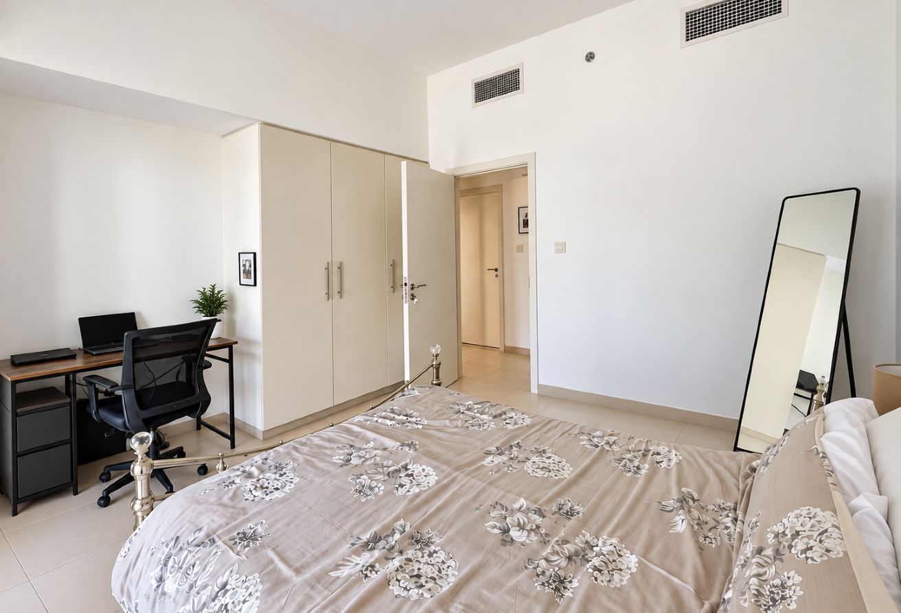 2 bedroom apartment in Hayat Boulevard 1B, Town Square: 8