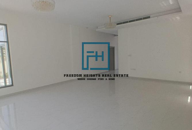 85331035 - Property Image 3