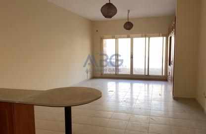 Apartment - Studio - 1 for rent in Golf Apartments - Al Hamra Village - Ras Al Khaimah Apartment - Studio - 1 for rent in Golf Apartments - Al Hamra Village - Ras Al Khaimah