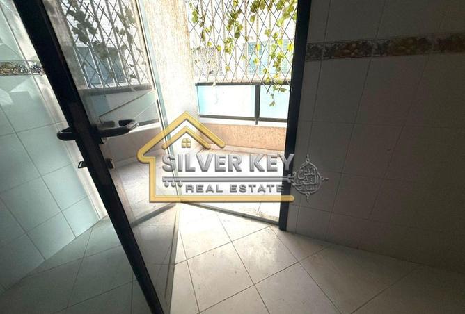 82367695 - صورة العقار 3