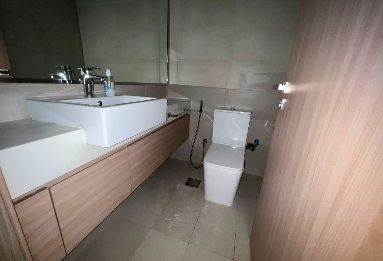 Premium 1BR | Vacant | Pool View | Meydan — image 16