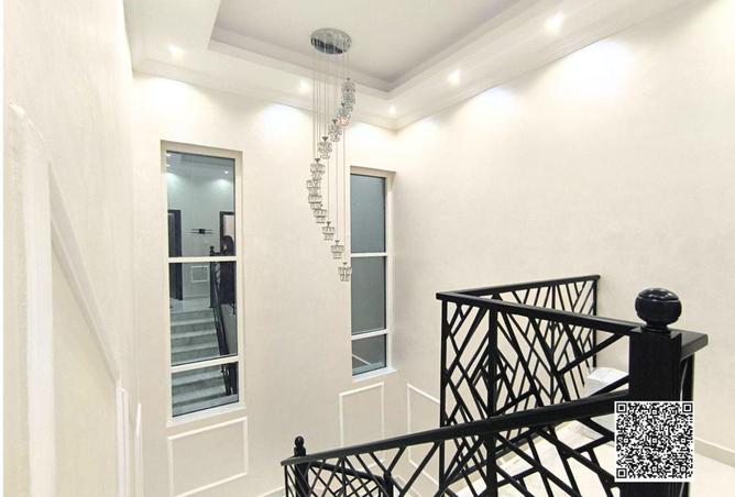 105120211 - Property Image 2