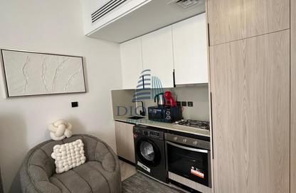 Apartment - Studio - 1 Bathroom for rent in Empire Residence - District 17 - Jumeirah Village Circle - Dubai