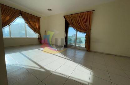Apartment - 2 Bedrooms - 3 Bathrooms for rent in Oud Metha - Bur Dubai - Dubai