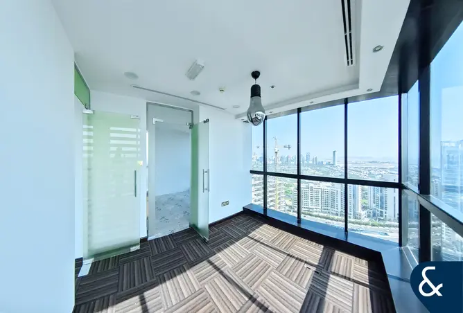 129304384 - Property Image 2