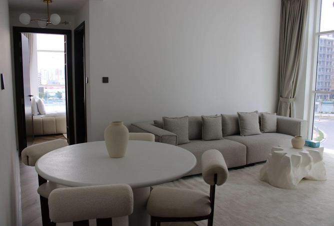 70303267 - Property Image 2