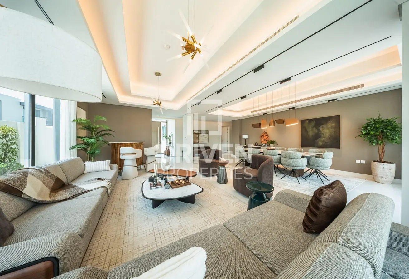 107297627 - Property Main Image