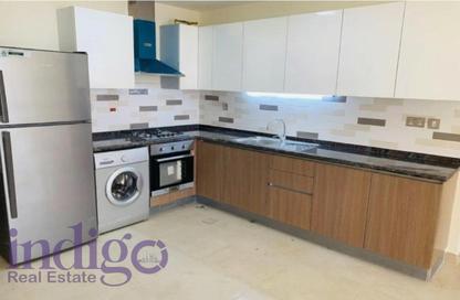 شقة - 2 غرف نوم - 3 حمامات للايجار في عزيزي بلازا - الفرجان - دبي شقة - 2 غرف نوم - 3 حمامات للايجار في عزيزي بلازا - الفرجان - دبي