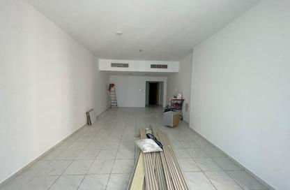 Apartment - 3 Bedrooms - 3 Bathrooms for rent in Al Taawun Street - Al Taawun - Sharjah