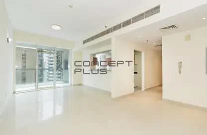 Apartment - 2 Bedrooms - 3 Bathrooms for rent in Hub Canal 2 - Hub Golf View Apartments - Dubai Sports City - Dubai