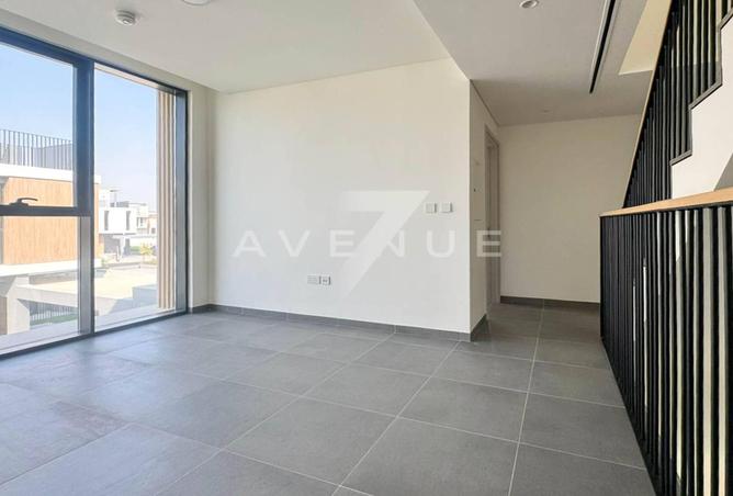 70686018 - صورة العقار 3