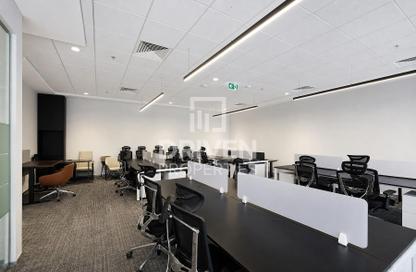 Retail - Studio for rent in Burj Daman - DIFC - Dubai