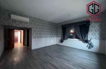 Villa - Studio - 7+ for rent in Jumeirah 1 Villas - Jumeirah 1 - Jumeirah - Dubai