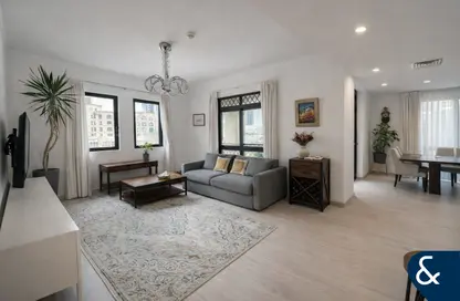 Apartment - 2 Bedrooms - 3 Bathrooms for sale in Zaafaran 3 - Zaafaran - Old Town - Downtown Dubai - Dubai