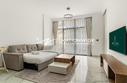 Apartment - 1 - 2 for rent in Royal Regency - Business Bay - Dubai