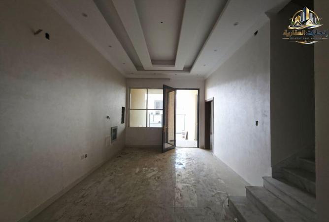 144598365 - Property Image 2