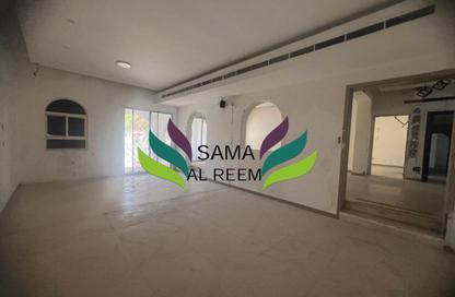 Villa - Studio - 4 Bathrooms for rent in Jumeirah 3 Villas - Jumeirah 3 - Jumeirah - Dubai