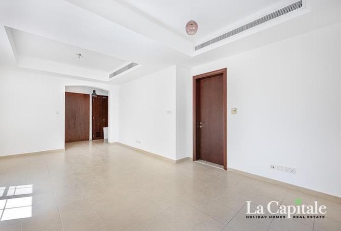 82810443 - Property Image 2