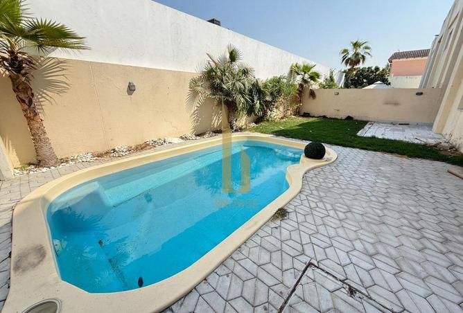 54385021 - Property Image 2