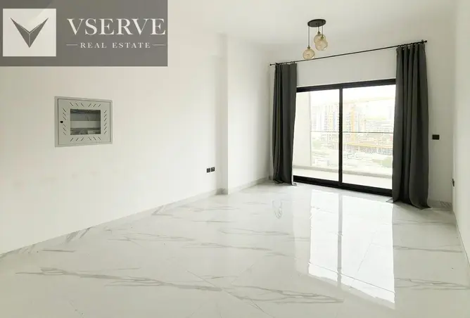 114171553 - Property Image 3