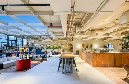 شقة - 1 حمام للبيع في رأسًا على عقب - الخليج التجاري - دبي