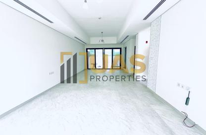 Villa - 4 Bedrooms - 5 Bathrooms for rent in Jumeirah 1 Villas - Jumeirah 1 - Jumeirah - Dubai Villa - 4 Bedrooms - 5 Bathrooms for rent in Jumeirah 1 Villas - Jumeirah 1 - Jumeirah - Dubai