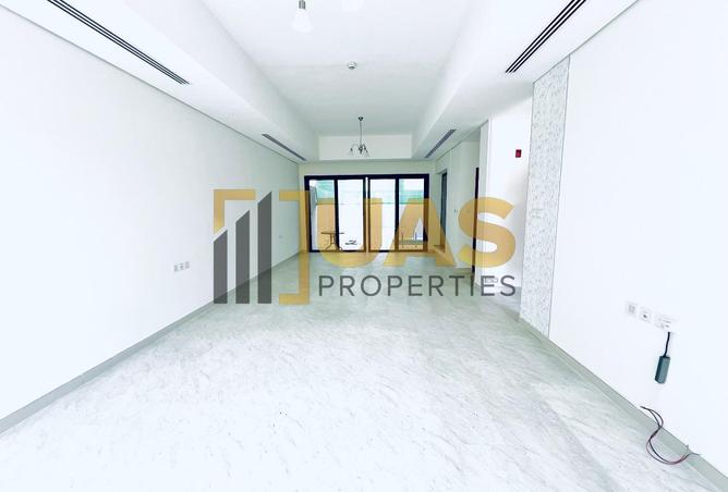 122476939 - Property Image 2