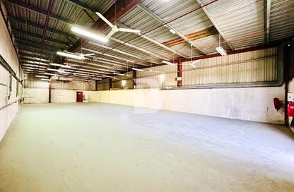 Warehouse - Studio for rent in Dubai Investment Park 2 (DIP 2) - Dubai Investment Park (DIP) - Dubai