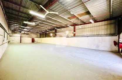 Warehouse - Studio for rent in Dubai Investment Park 2 (DIP 2) - Dubai Investment Park (DIP) - Dubai