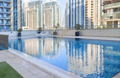 Apartment - 2 Bedrooms - 3 Bathrooms for rent in Bahwan Tower Downtown - Downtown Dubai - Dubai