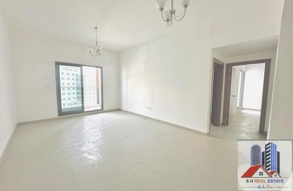 Apartment - 2 - 3 for rent in L'horizon Residence - International City Phase 2 - Al Warsan 4 - Al Warsan - Dubai