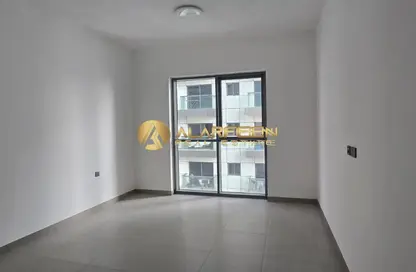 شقة - 2 غرف نوم - 3 حمامات للايجار في مساكن أواسيس فيستا - الضاحية 13 - قرية جميرا الدائرية - دبي