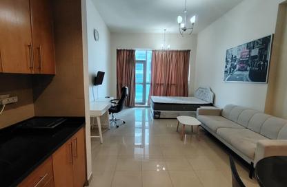 Apartment - Studio - 1 Bathroom for rent in Julphar Residential Tower - Julphar Towers - Al Nakheel - Ras Al Khaimah