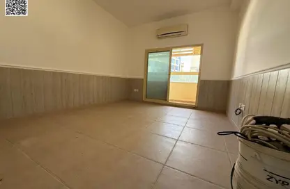 شقة - غرفة نوم - 2 حمامات للايجار في 2  الروضة - الروضة - عجمان