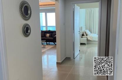 Apartment - 1 Bedroom - 2 Bathrooms for rent in Corniche Tower - Ajman Corniche Road - Ajman