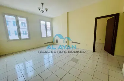 Apartment - 1 Bedroom - 2 Bathrooms for rent in Building Y01 - England Cluster - International City - Dubai